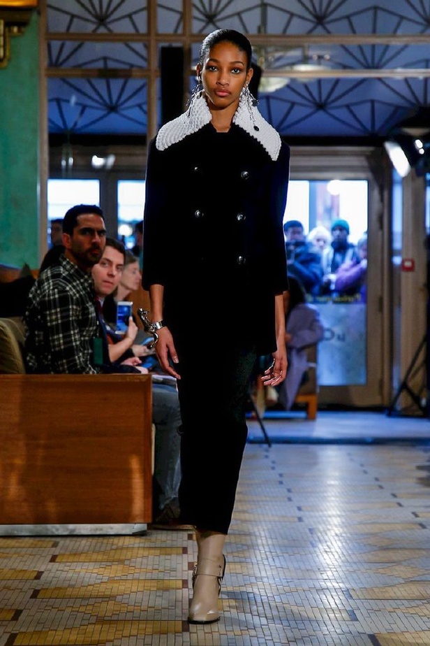 عرض ازياء ألتوزارا لخريف وشتاء 2018