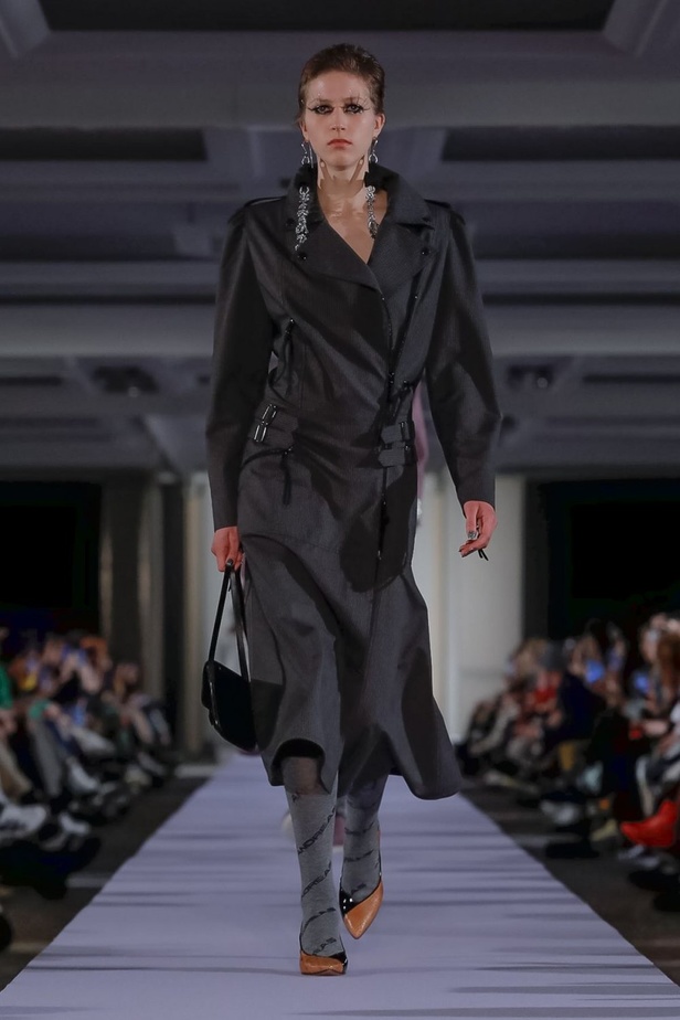 عرض أزياء Vivienne Westwood لخريف وشتاء 2019