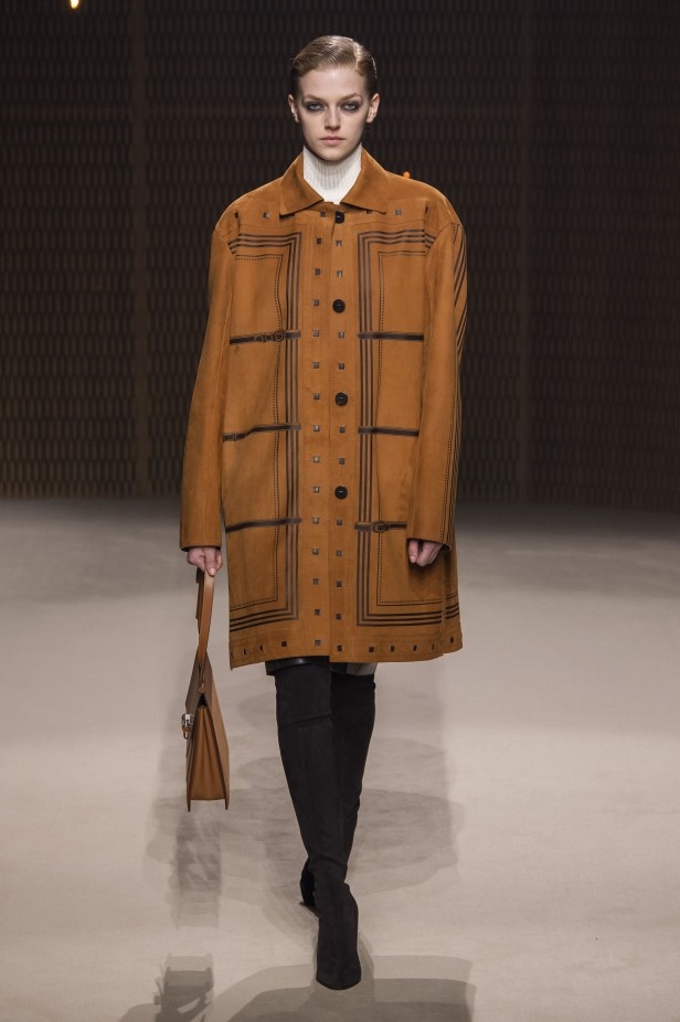 عرض Hermès لخريف وشتاء 2019 في باريس 