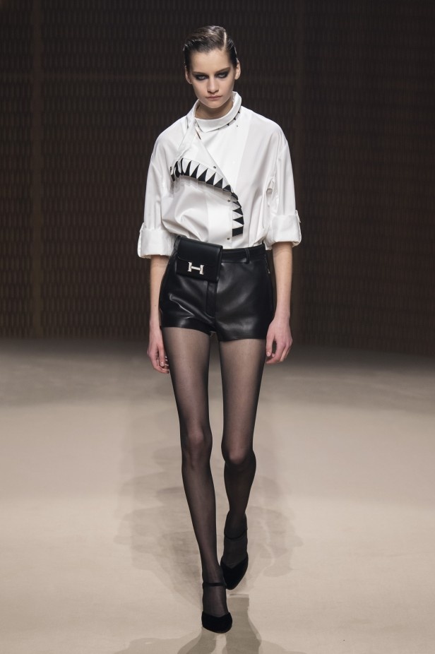 عرض Hermès لخريف وشتاء 2019 في باريس 