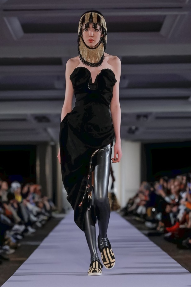 عرض أزياء Vivienne Westwood لخريف وشتاء 2019