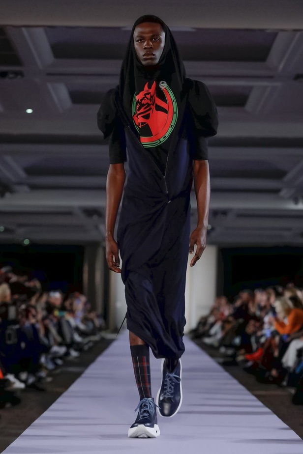 عرض أزياء Vivienne Westwood لخريف وشتاء 2019