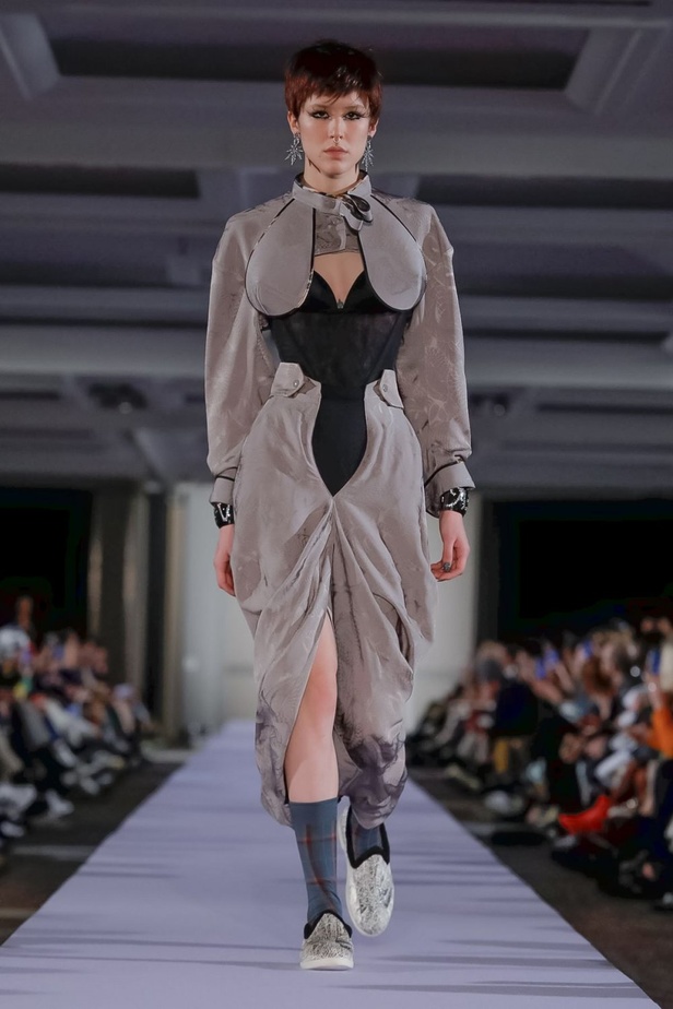 عرض أزياء Vivienne Westwood لخريف وشتاء 2019