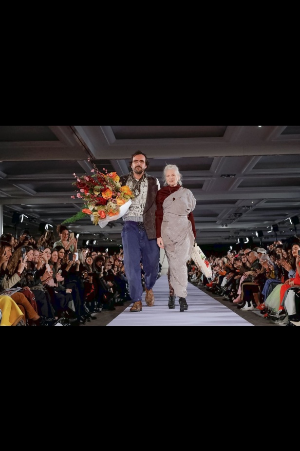 عرض أزياء Vivienne Westwood لخريف وشتاء 2019