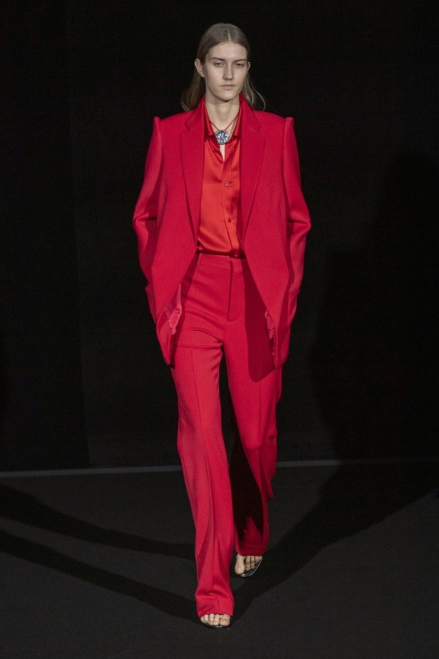 عرض Balenciaga لخريف 2019