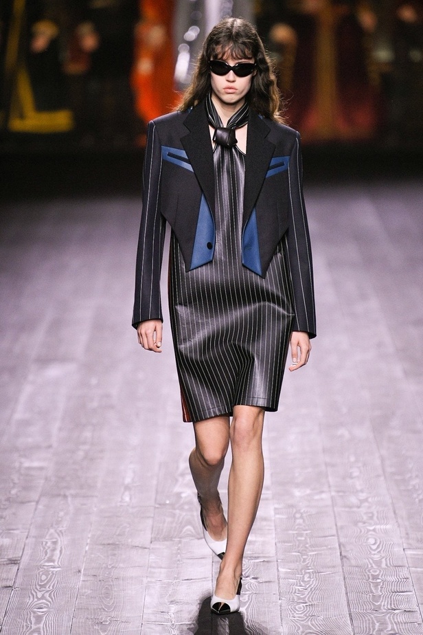 عرض مجموعة Louis Vuitton لموسم خريف وشتاء 2020