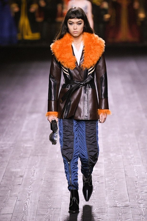 عرض مجموعة Louis Vuitton لموسم خريف وشتاء 2020