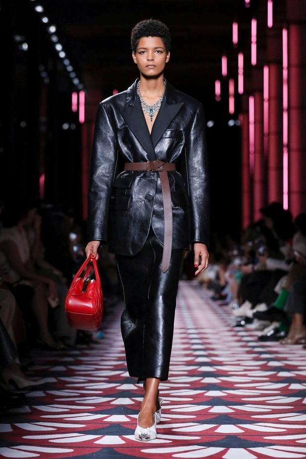 عرض أزياء دار Miu Miu لخريف وشتاء 2020-2021