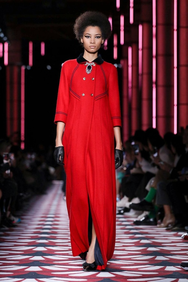 عرض أزياء دار Miu Miu لخريف وشتاء 2020-2021