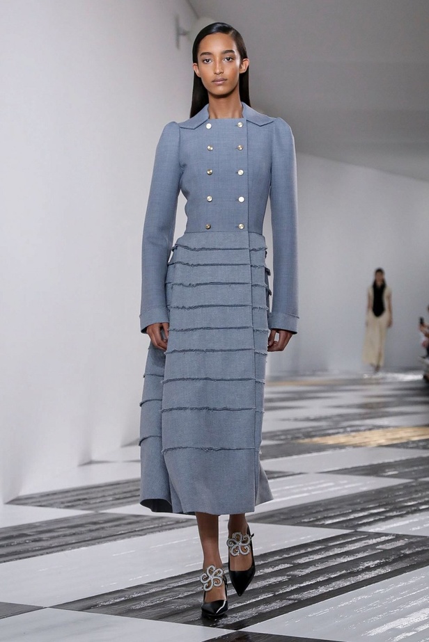 عرض مجموعة LOEWE لموسم خريف وشتاء 2020