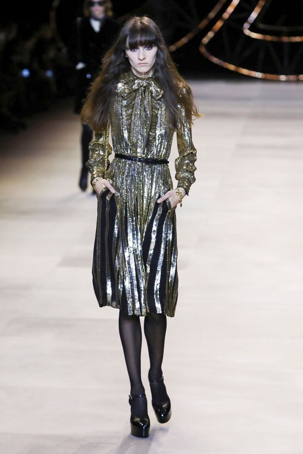 مجموعة الازياء الفاخرة من CELINE لخريف وشتاء 2020-2021