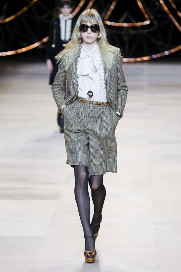 مجموعة الازياء الفاخرة من CELINE لخريف وشتاء 2020-2021