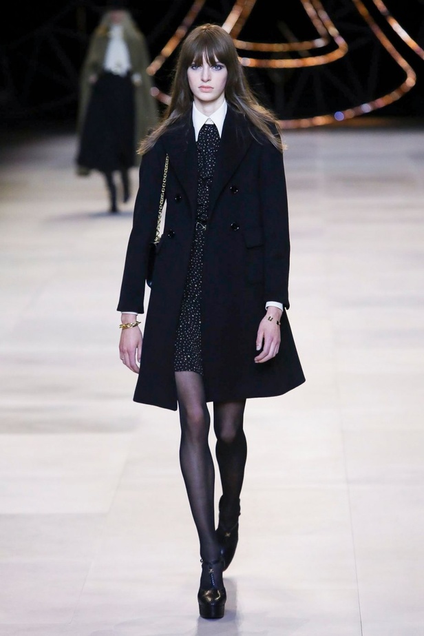 مجموعة الازياء الفاخرة من CELINE لخريف وشتاء 2020-2021