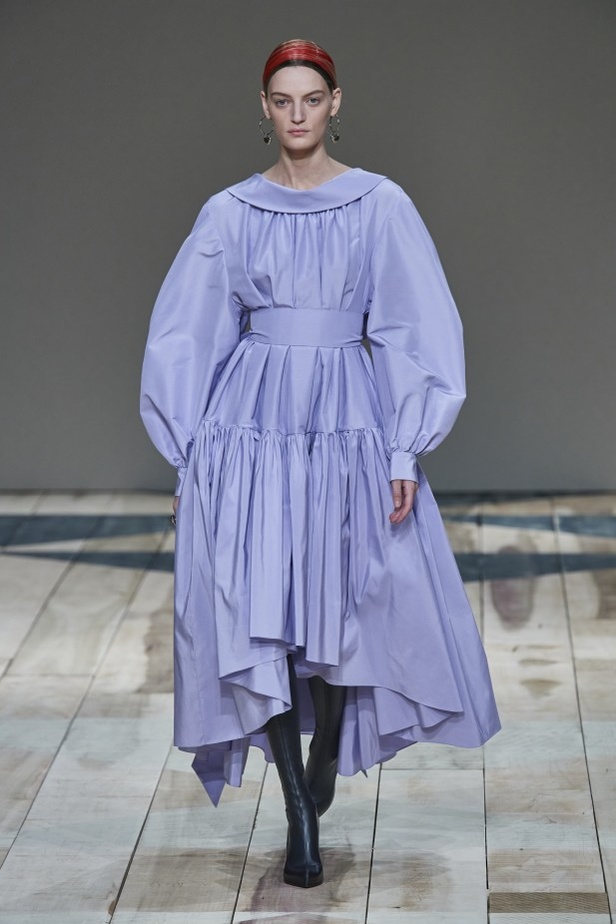 مجموعة ألكسندر ماكوين لخريف وشتاء 2020-2021