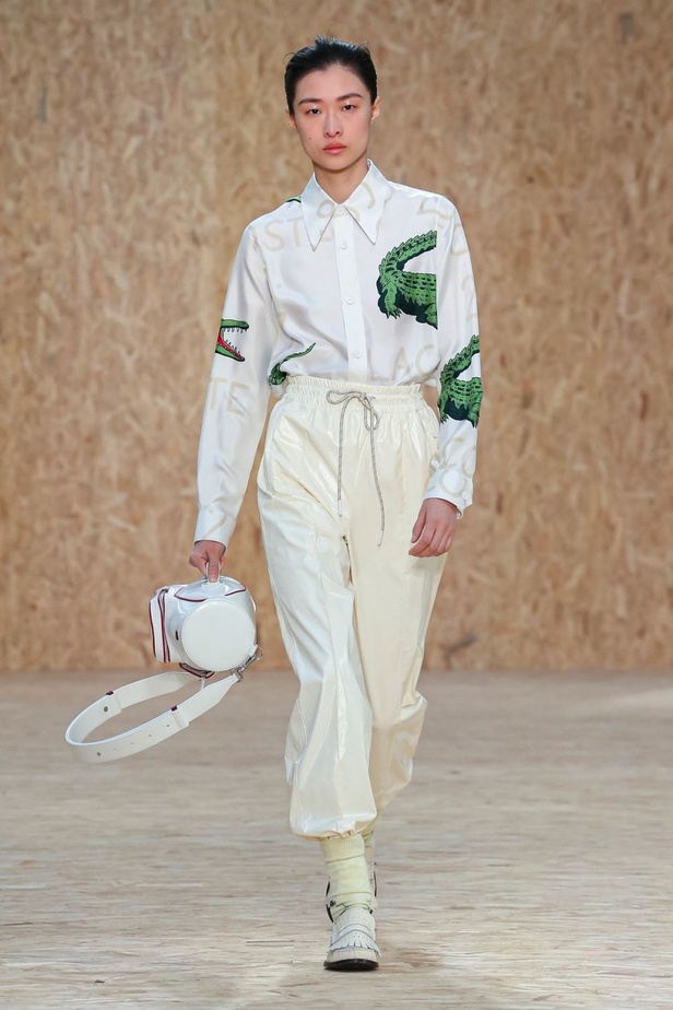 مجموعة الازياء الجاهزة من LACOSTE لخريف وشتاء 2021