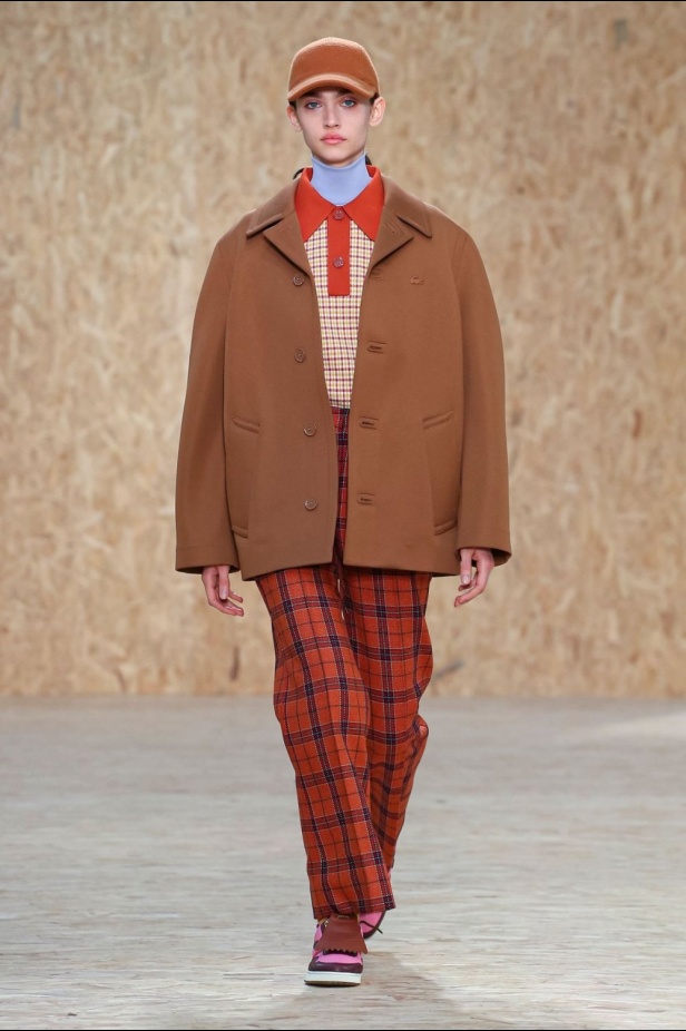 مجموعة الازياء الجاهزة من LACOSTE لخريف وشتاء 2021