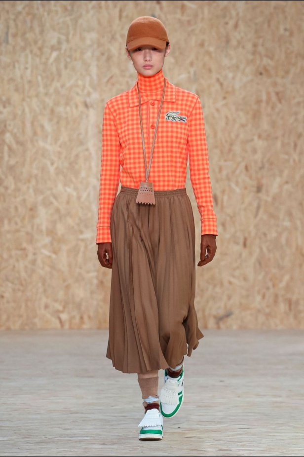 مجموعة الازياء الجاهزة من LACOSTE لخريف وشتاء 2021