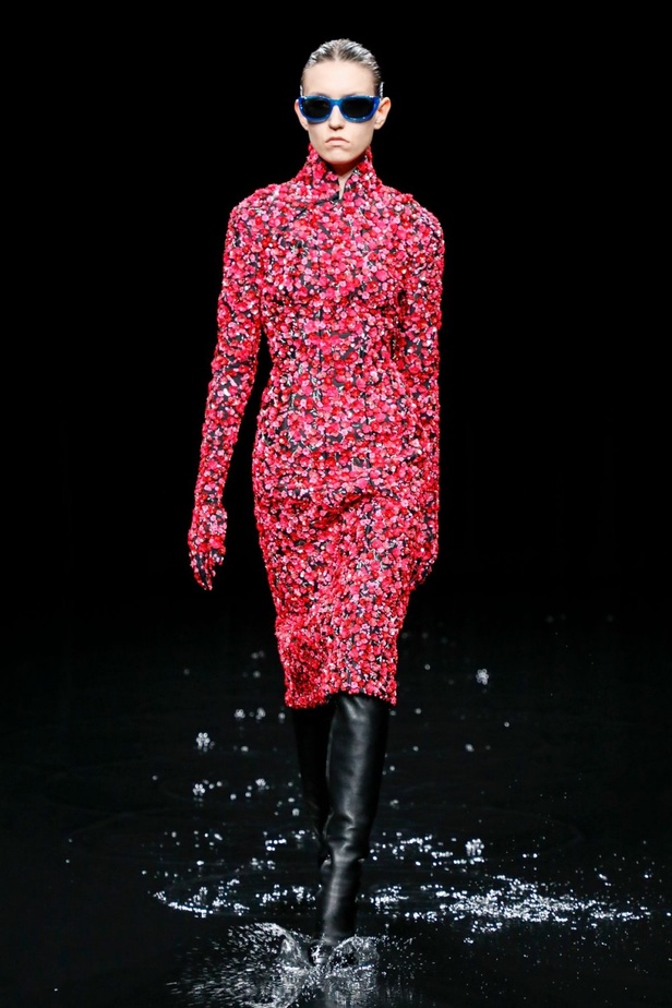 عرض ازياء Balenciaga لخريف وشتاء 2020-2021