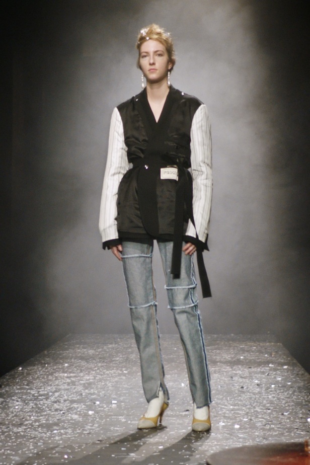 عرض ازياء مجموعة Maison Margiela لموسم خريف وشتاء 2021 من اسبوع الموضة في ميلانو