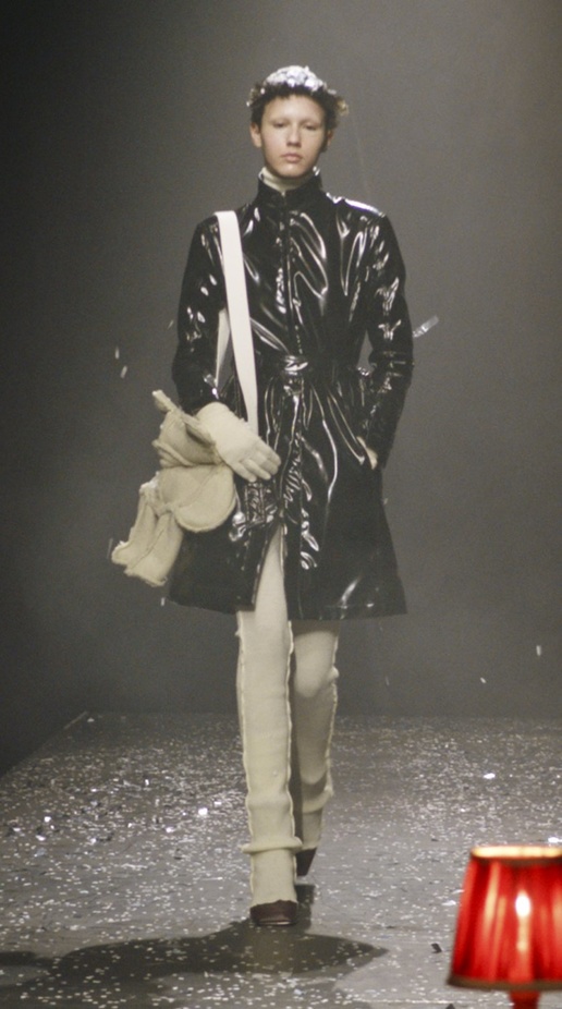 عرض ازياء مجموعة Maison Margiela لموسم خريف وشتاء 2021 من اسبوع الموضة في ميلانو