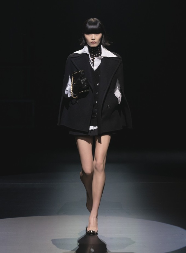 ماهي رسالة مجموعة آكت من VALENTINO لمدينة ميلانو؟