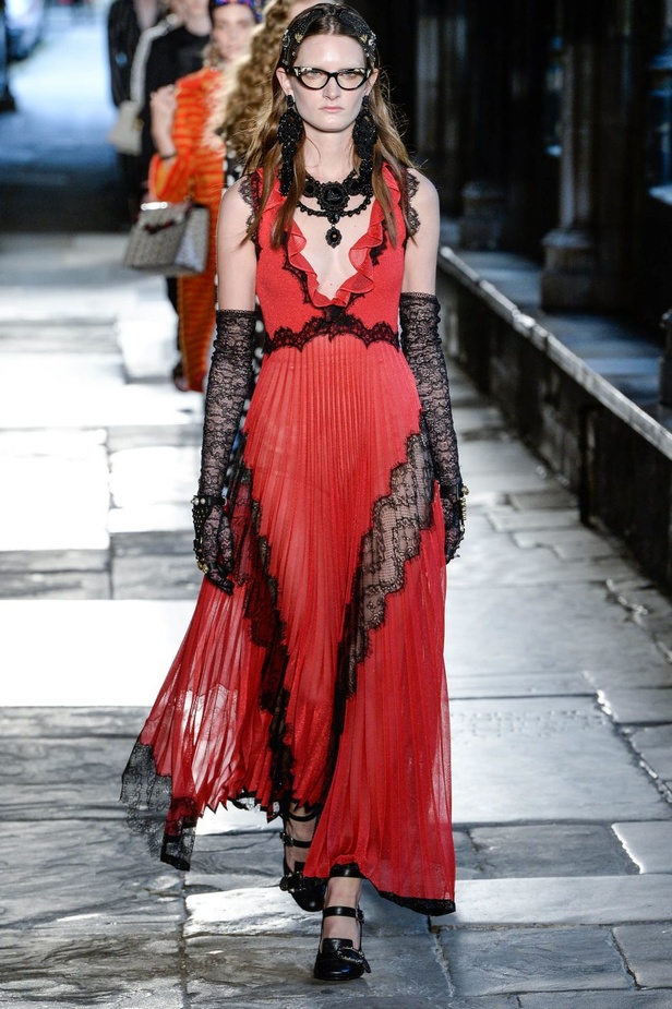 مجموعة "غوتشي" كروز لعام 2017