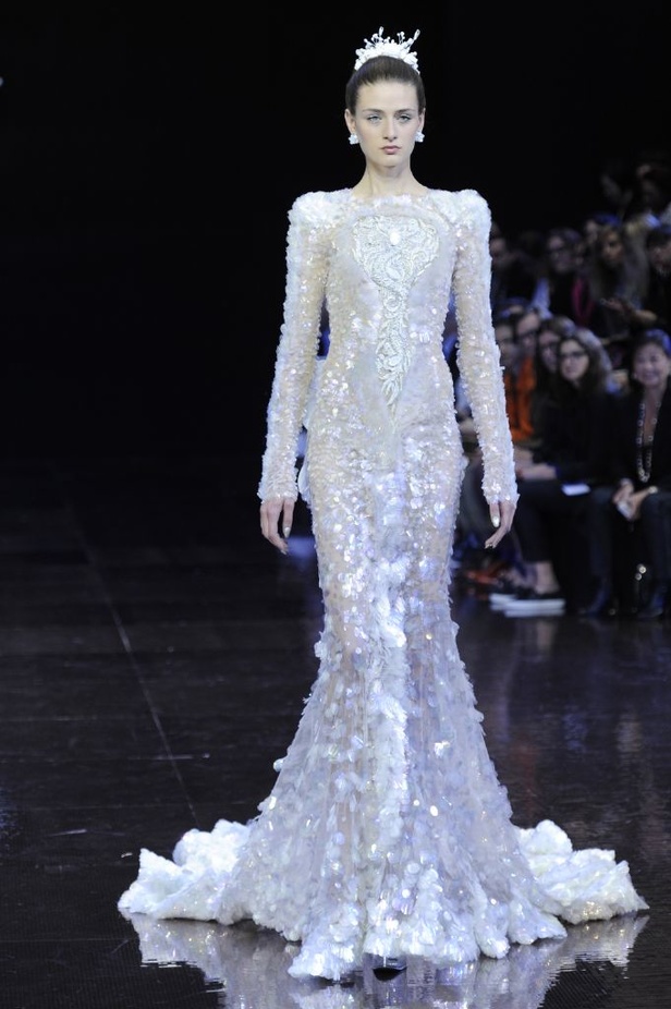 مجموعة Guo Pei للأزياء الفاخرة لخريف ٢٠١٦