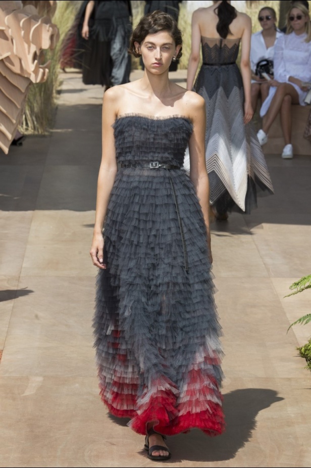 مجموعة ديور للهوت كوتور لموسم خريف وشتاء 2018