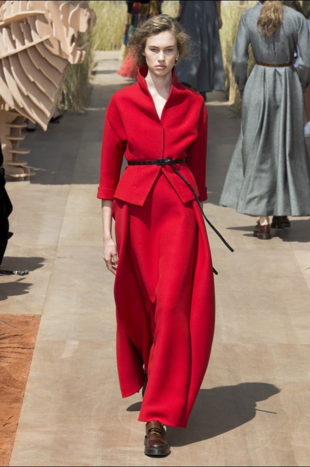 مجموعة ديور للهوت كوتور لموسم خريف وشتاء 2018