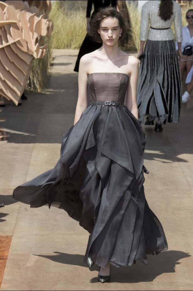 مجموعة ديور للهوت كوتور لموسم خريف وشتاء 2018