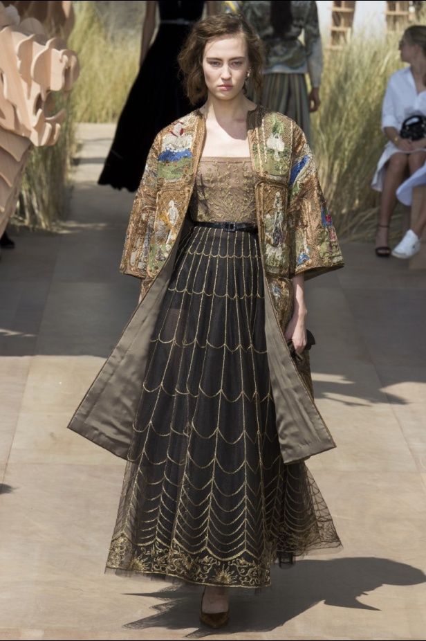 مجموعة ديور للهوت كوتور لموسم خريف وشتاء 2018