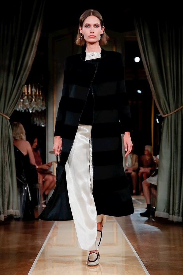 مجموعة Giorgio Armani Prive للأزياء الراقية لخريف 2018 