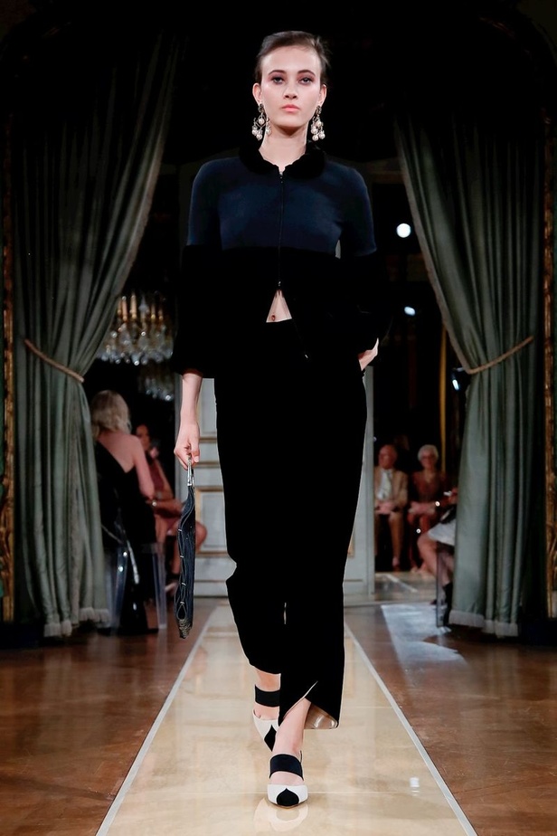 مجموعة Giorgio Armani Prive للأزياء الراقية لخريف 2018 