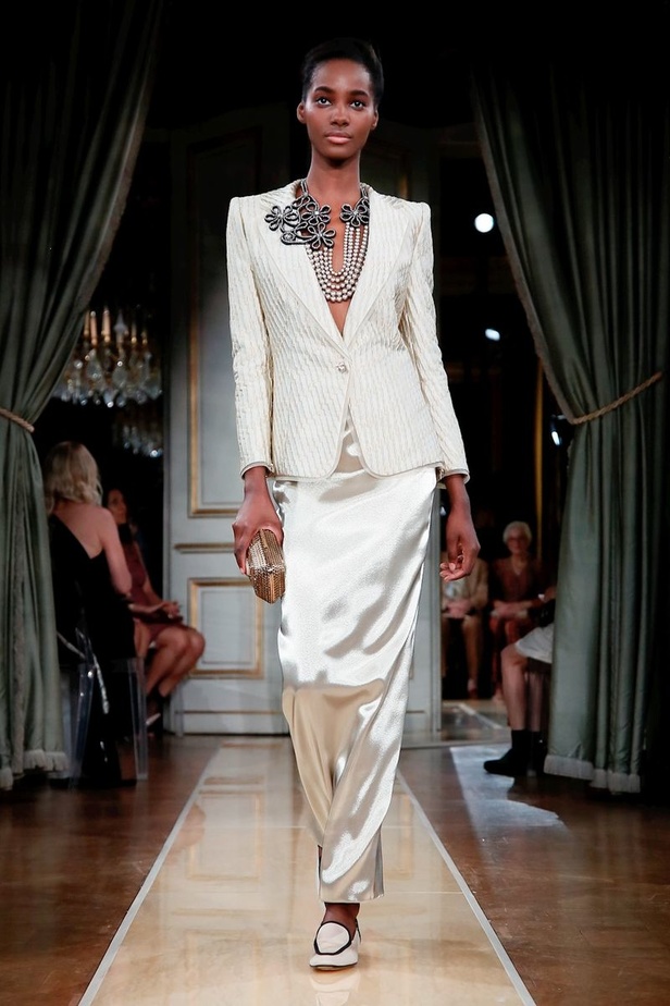 مجموعة Giorgio Armani Prive للأزياء الراقية لخريف 2018 