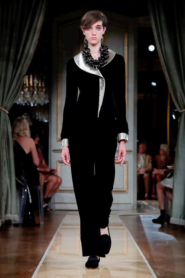 مجموعة Giorgio Armani Prive للأزياء الراقية لخريف 2018 