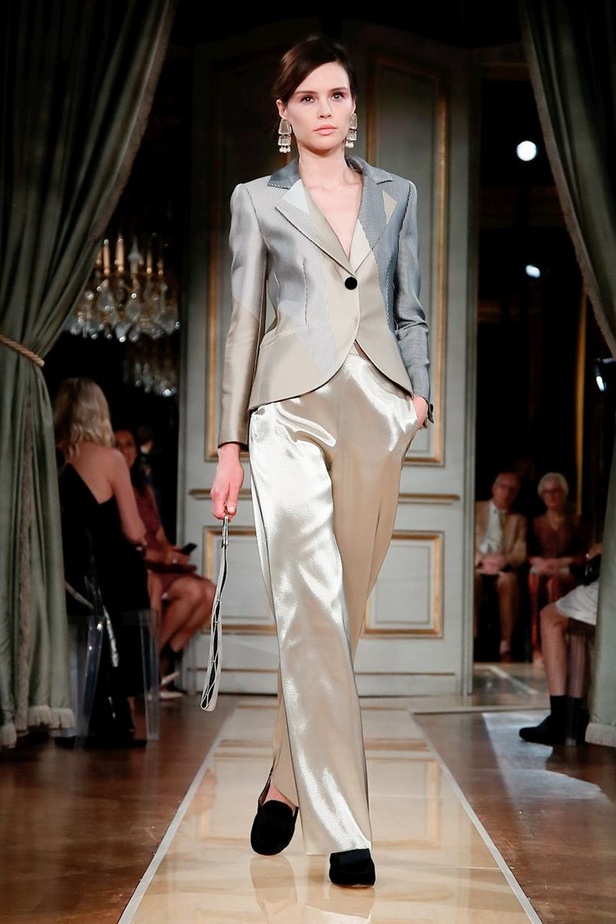 مجموعة Giorgio Armani Prive للأزياء الراقية لخريف 2018 