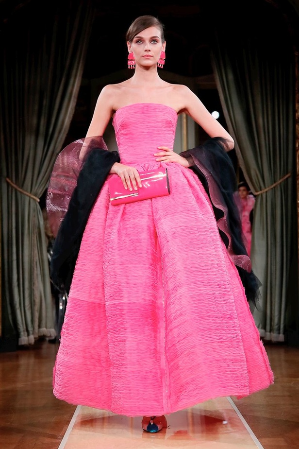 مجموعة Giorgio Armani Prive للأزياء الراقية لخريف 2018 