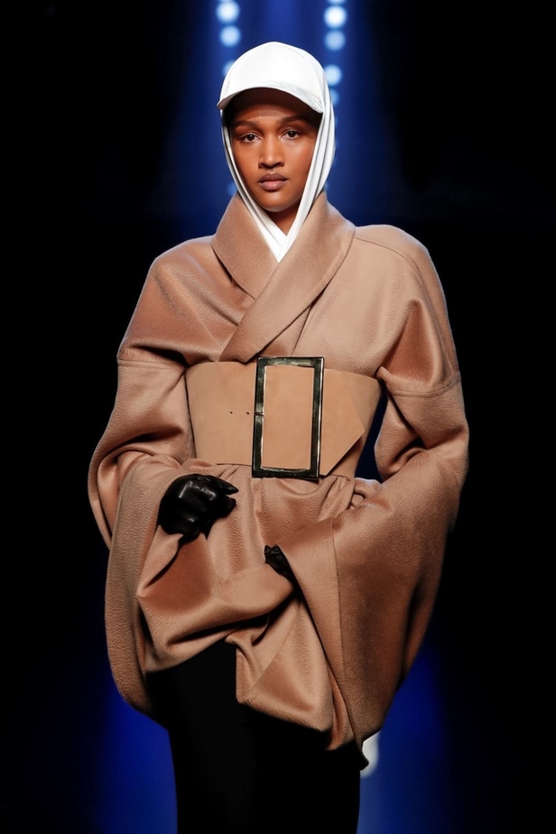 عرض مجموعة Jean Paul Gaultier كوتور FW20