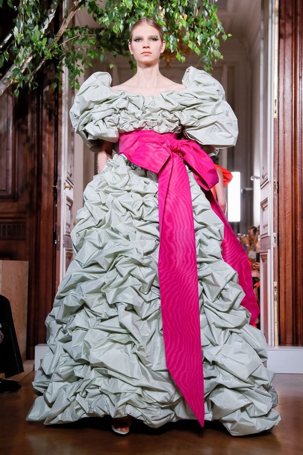 مجموعة فالنتينو للهوت كوتور لموسم خريف وشتاء 2019-2020