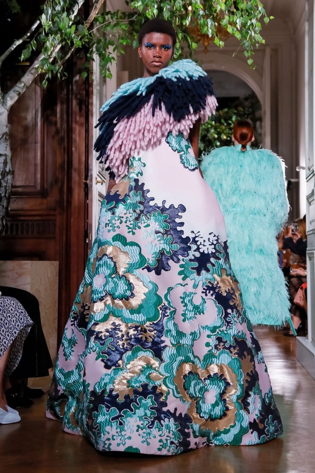 مجموعة فالنتينو للهوت كوتور لموسم خريف وشتاء 2019-2020