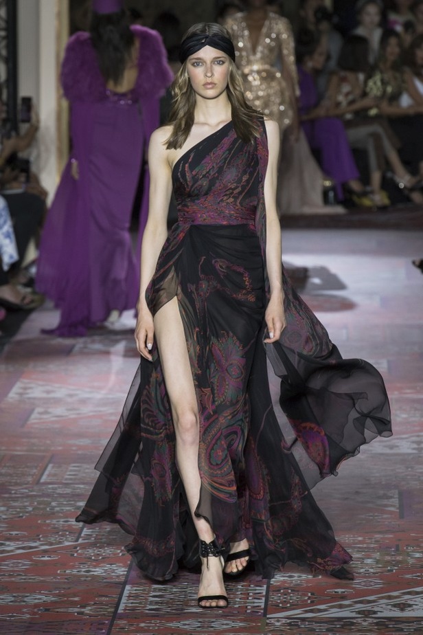 مجموعة زهير مراد لخريف 2019... عودة إلى السبعينيات في شمال أفريقيا