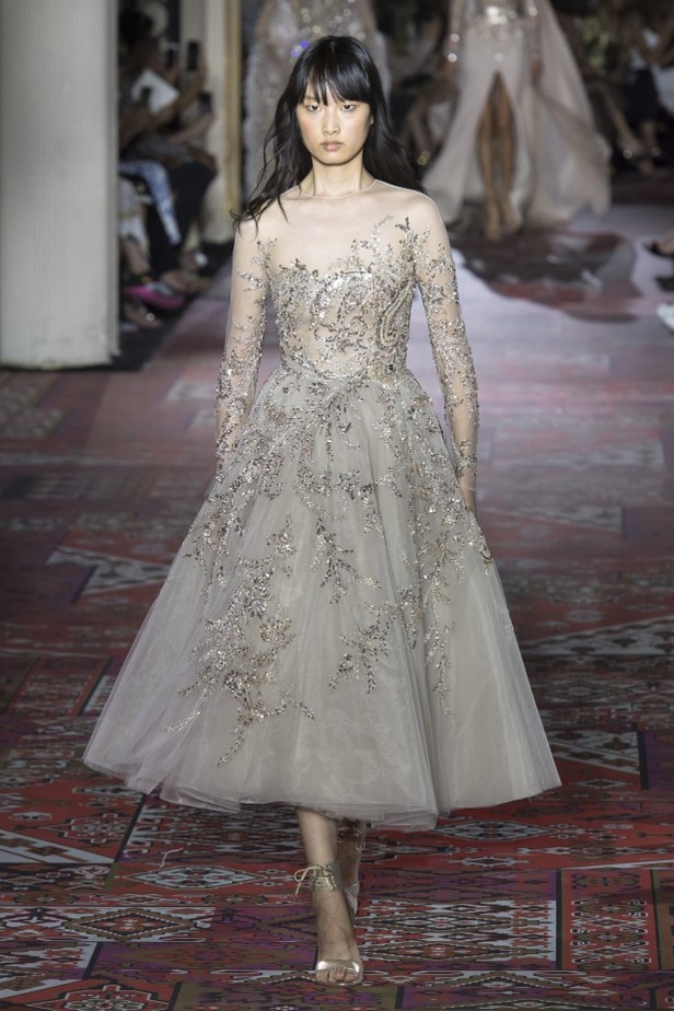 مجموعة زهير مراد لخريف 2019... عودة إلى السبعينيات في شمال أفريقيا