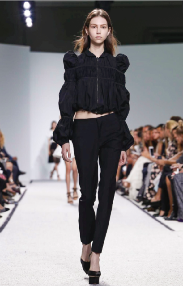 مجموعة Giambattista Valli لربيع وصيف ٢٠١٧ !