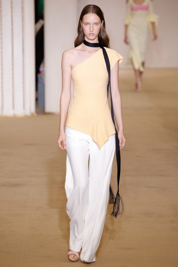 مجموعة رولان موريه لموسم ربيع وصيف 2017