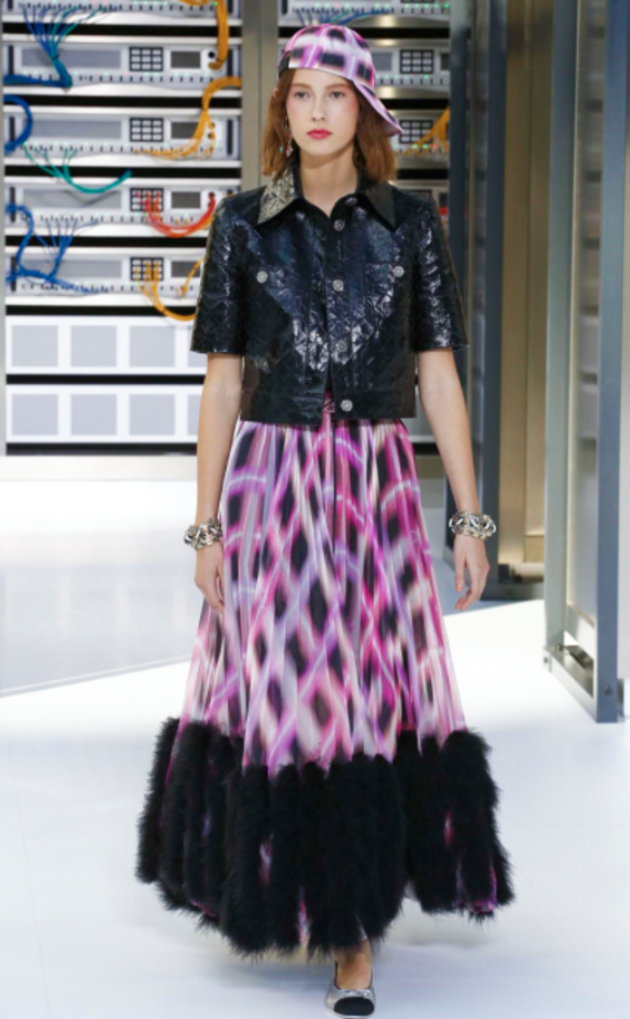 مجموعة "شانيل" لموسم ربيع وصيف 2017