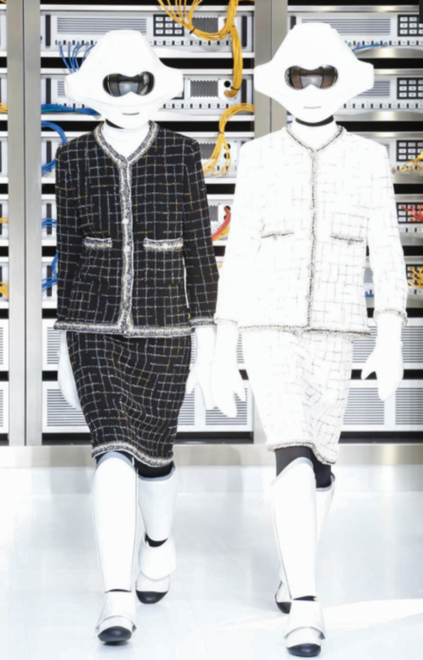 مجموعة "شانيل" لموسم ربيع وصيف 2017