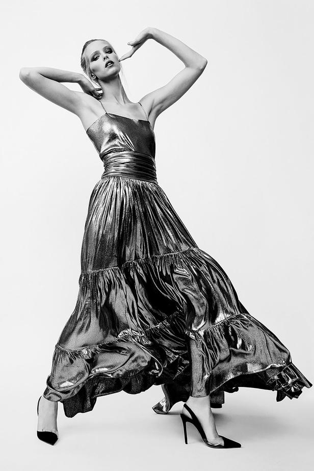 مجموعة Alexandre Vauthier لموسم ربيع وصيف 2021