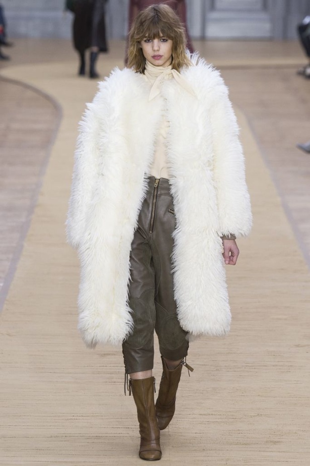 عرض Chloé لخريف وشتاء 2016-2017