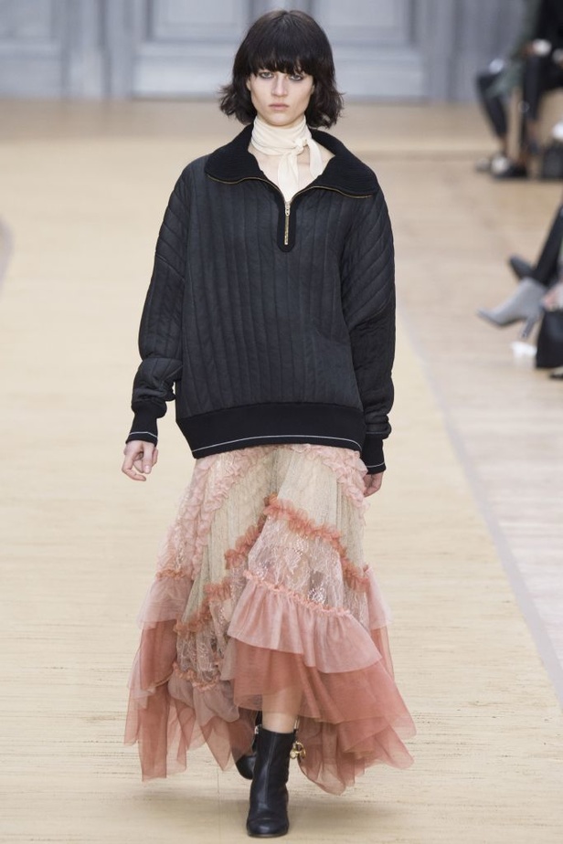 عرض Chloé لخريف وشتاء 2016-2017