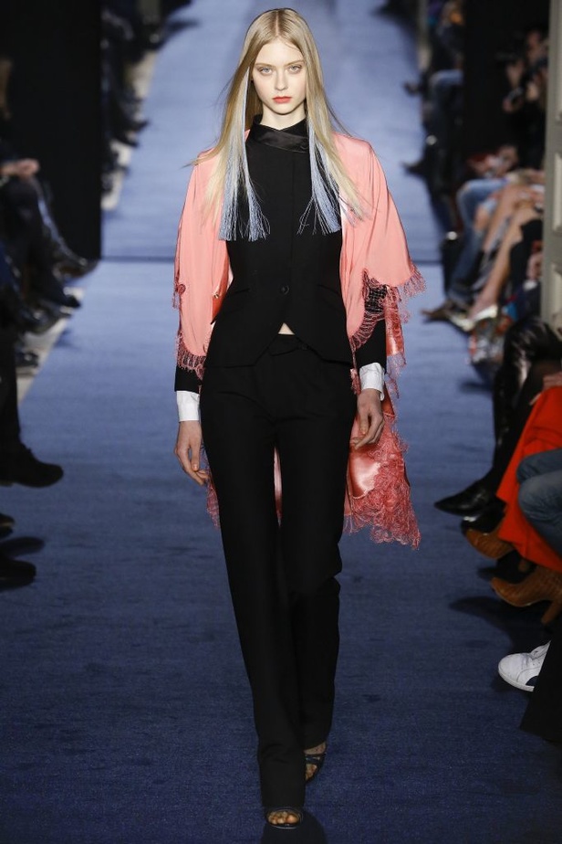 عرض اليكسي مابيل لخريف وشتاء 2016-2017